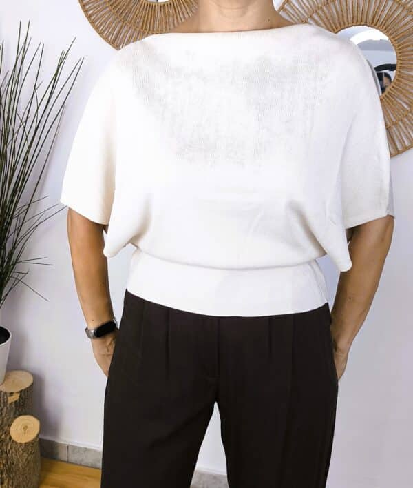 Avery Top